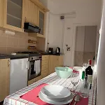Buda's Crib - Quiet Apatment With Great Access To The Highlights, Restaurants, Shopping Apartament