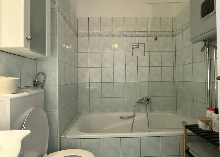 Buda's Crib Apartment